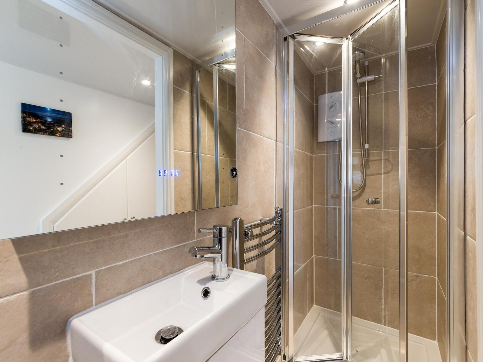 One Beckside Cottage Стейтес Экстерьер фото